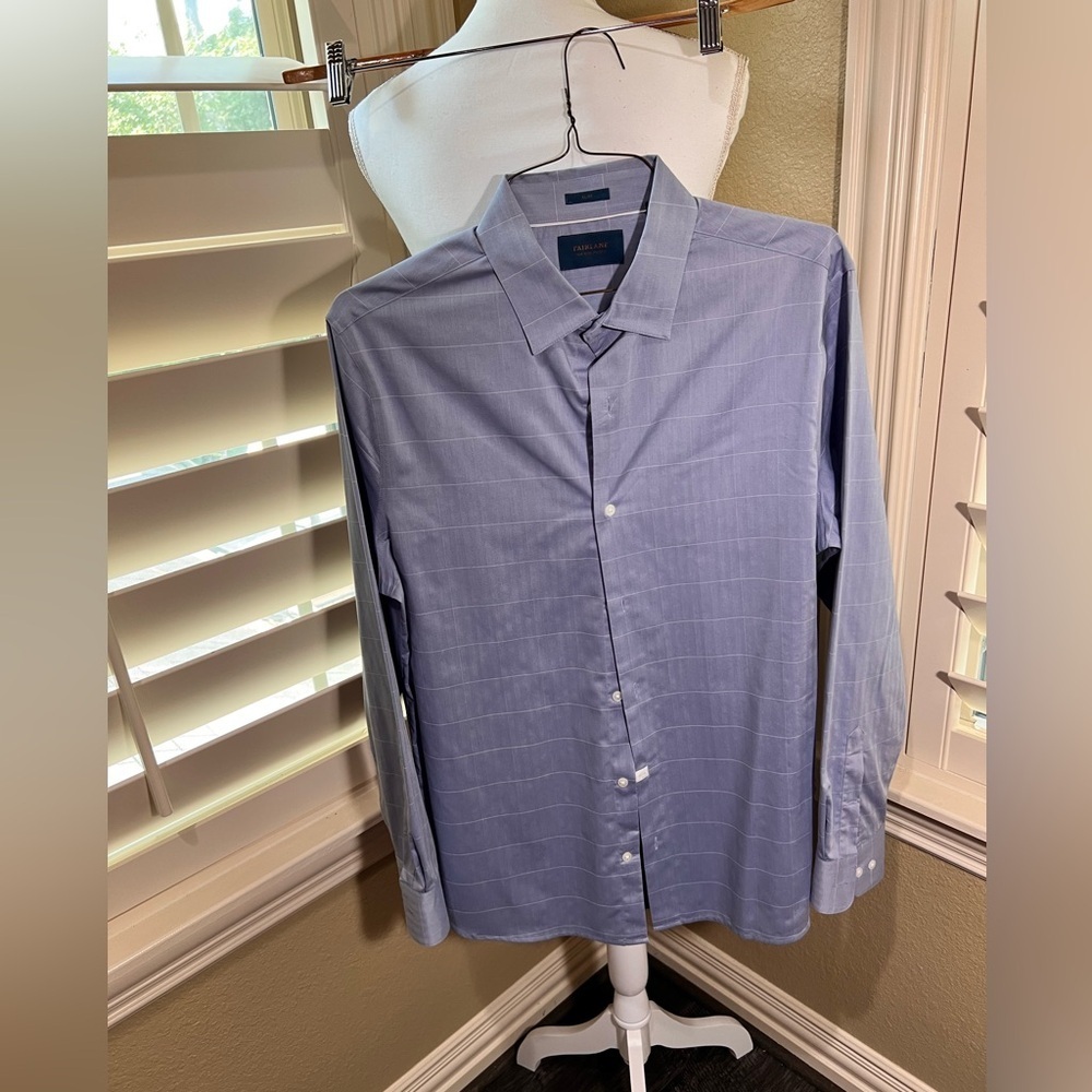 Fairlane Men's Blue Dress Shirt